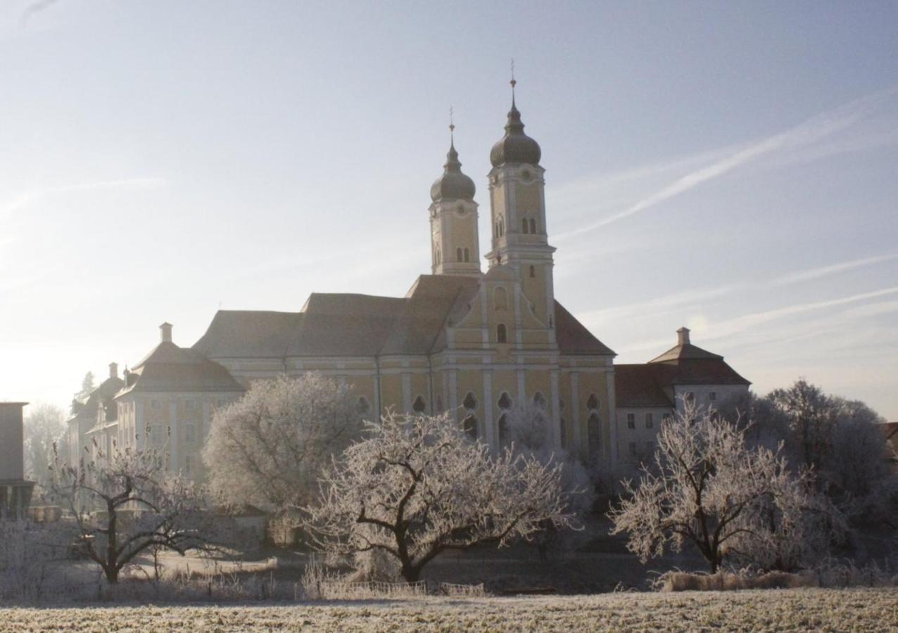 Klostergasthof Roggenburg מראה חיצוני תמונה