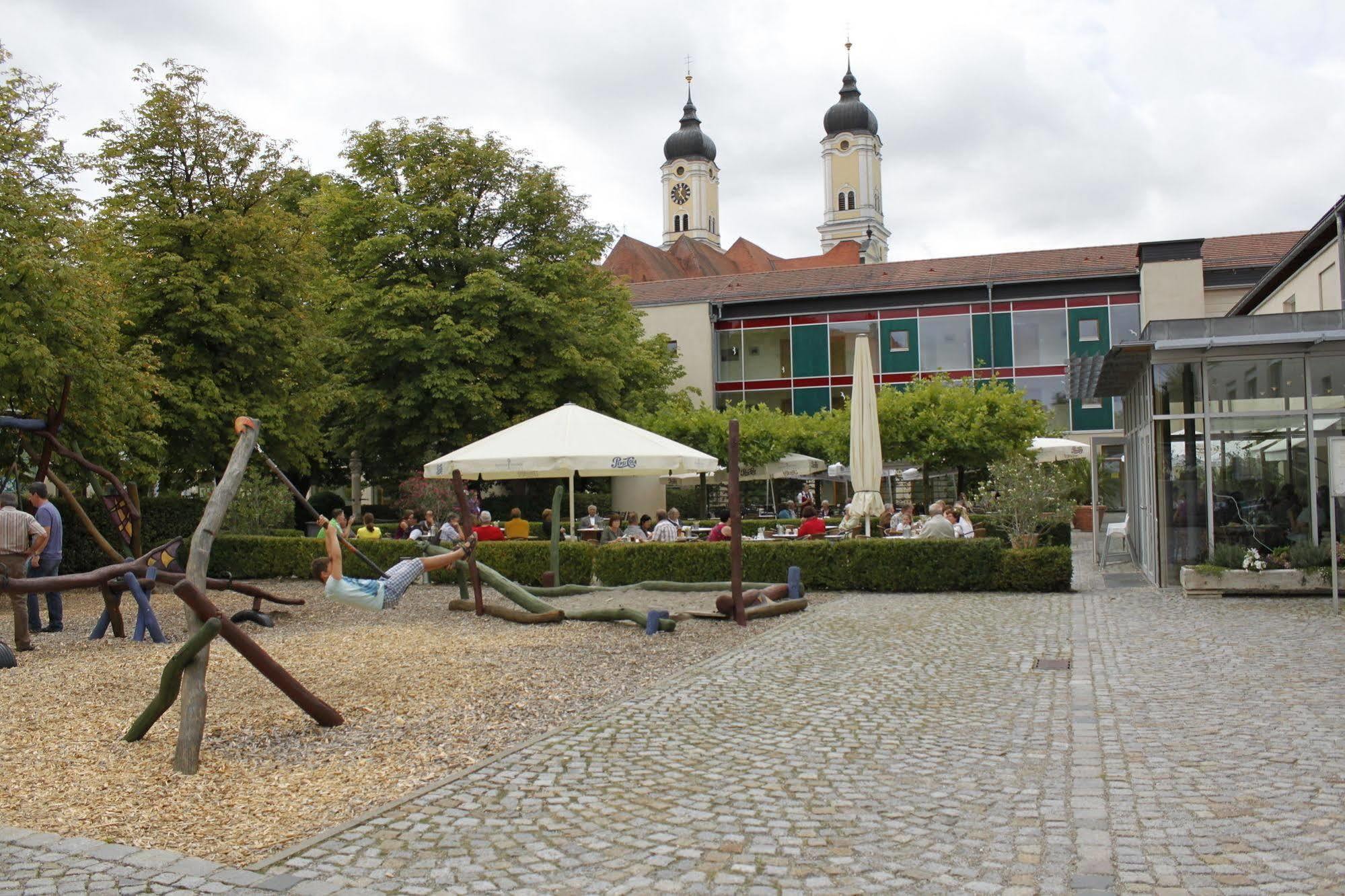 Klostergasthof Roggenburg מראה חיצוני תמונה
